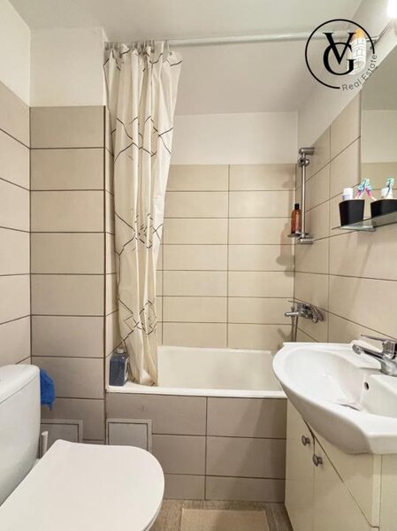 Piata Romana, apartament 2 camere.
